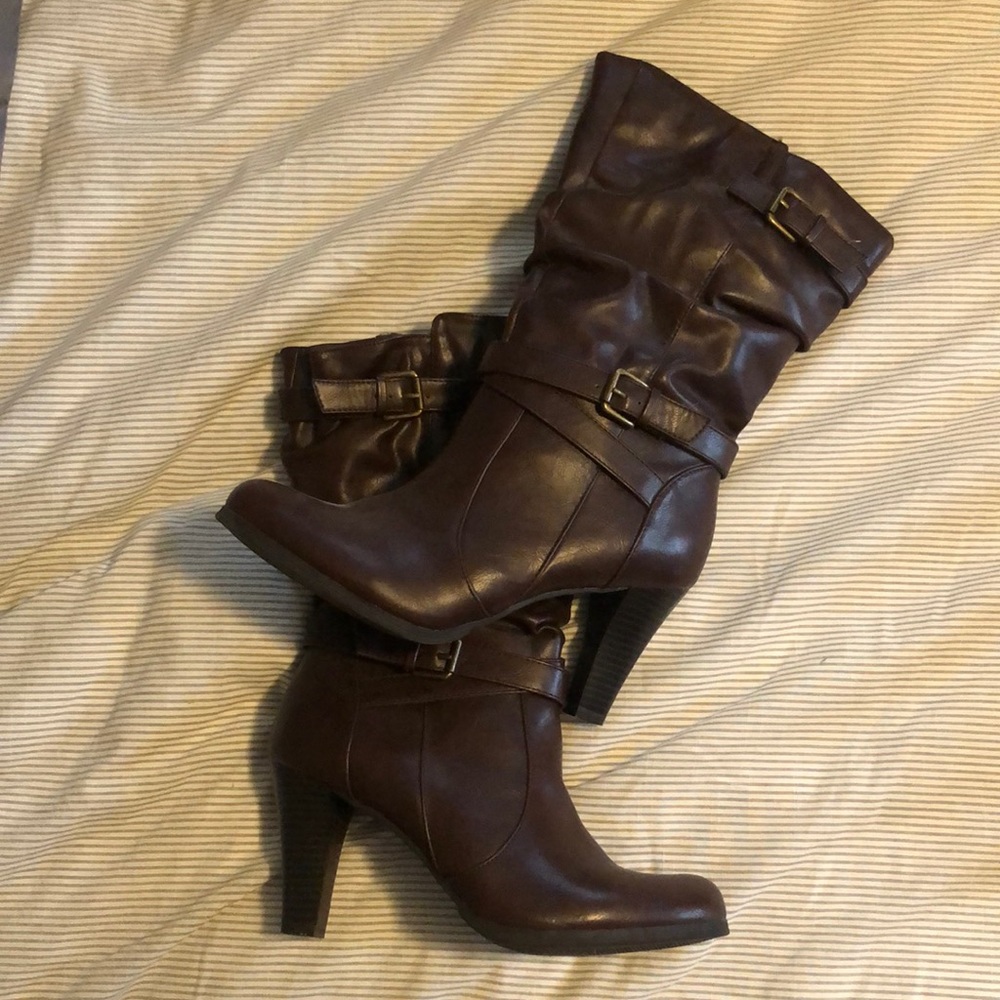 Chocolate brown heeled boots